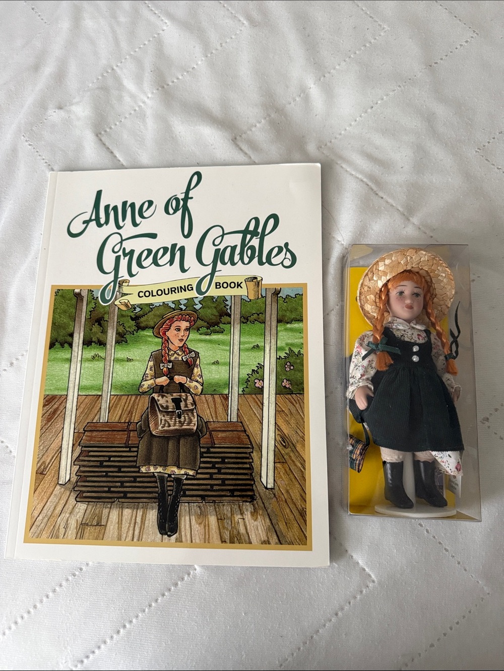 Anne of Green Gables Coloring Book with Doll - Green Outfit